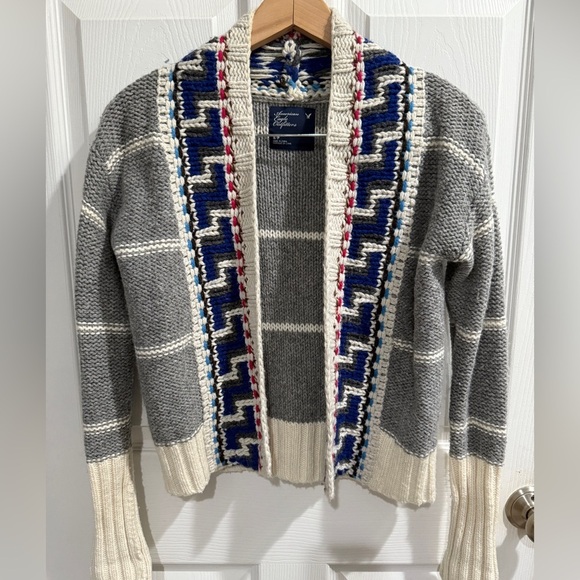 American Eagle Outfitters Gray Blue White Knit Cardigan - Picture 1 of 4